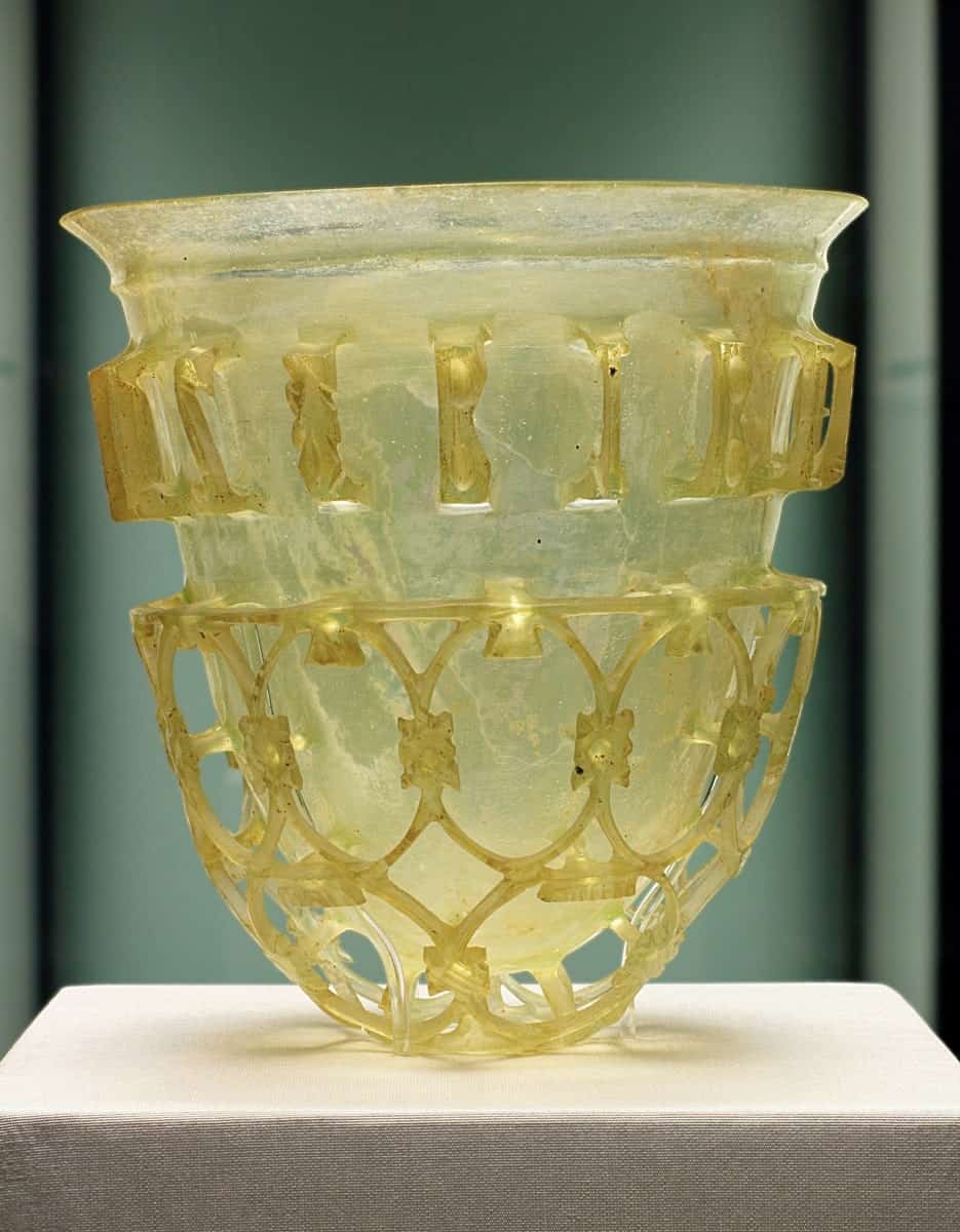 Roman glass beaker, called a diatret, from the 2nd half of the 4th century.
